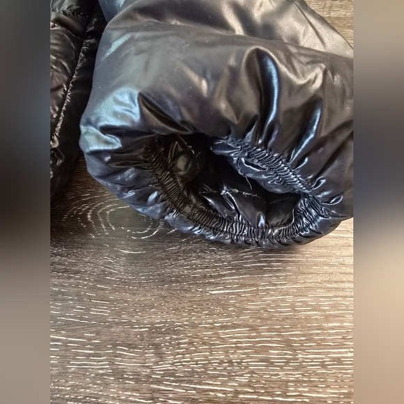 Moncler - Cuscute high-neck down jacket Excellent Conditions - Picture 4 of 16